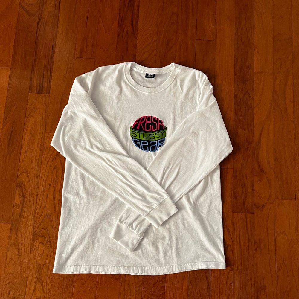large white stussy long sleeve t shirt